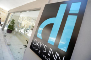 Отель Day's Inn Hotel  Слима